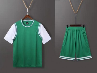 138#假两件连球服童装图5
